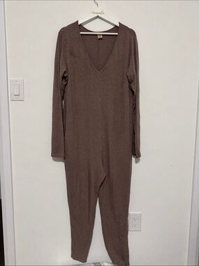 Smash x Tess Taupe Brown V-Neck Knit Jumpsuit